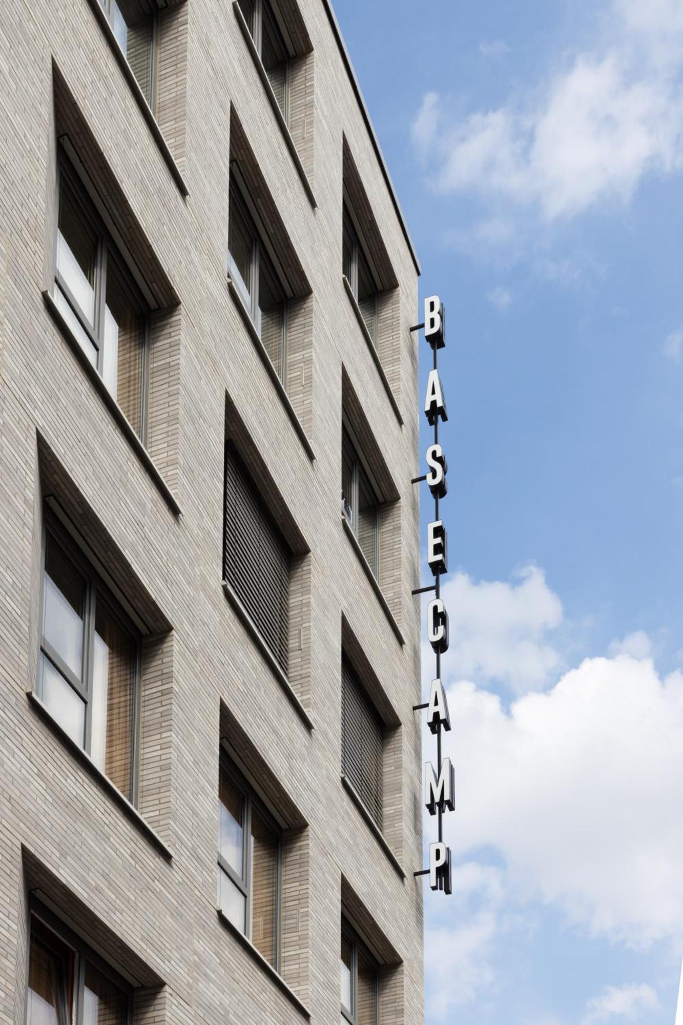 Basecamp Hotel Дортмунд Екстериор снимка